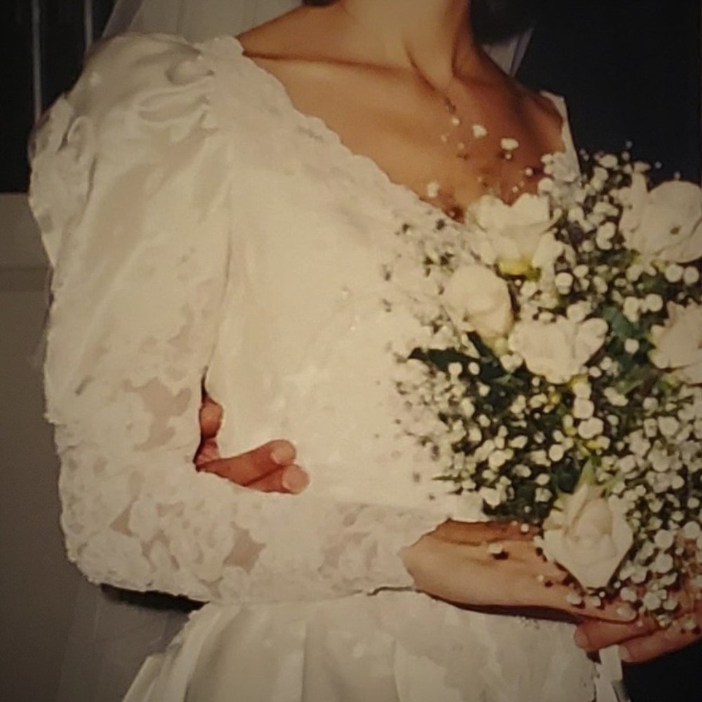 Vintage WEDDING GOWN & VEIL KLEINFELD'S Brooklyn
